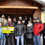 Gruppenfoto Spendenübergabe Punschstand 2018